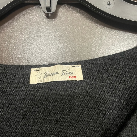 Beeson River Tunic Top from Chic Soul - Picture 2 of 3